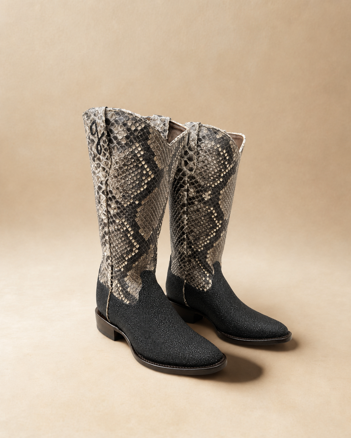 Sonora Stingray boot